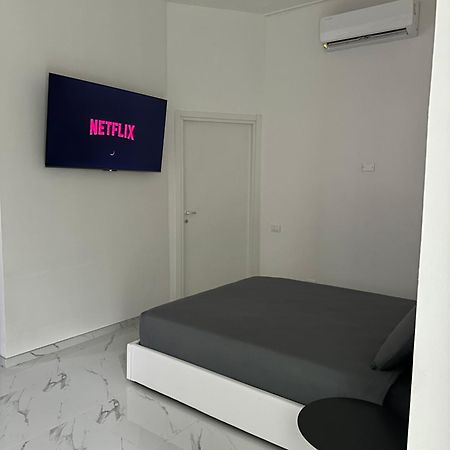 Cernusco Luxury Milanese Apartment Cernusco Sul Naviglio Bagian luar foto
