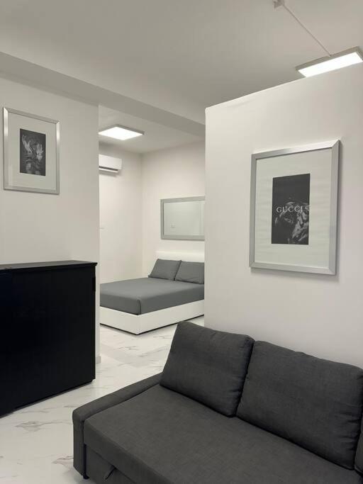 Cernusco Luxury Milanese Apartment Cernusco Sul Naviglio Bagian luar foto
